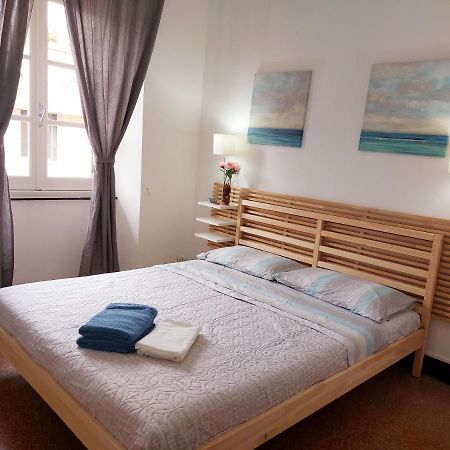 Brignole E Bed and Breakfast Genua Buitenkant foto